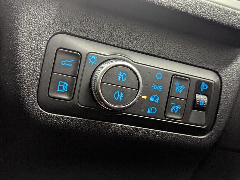 Used Ford Kuga 2023 for sale - 77953459: Photo 25