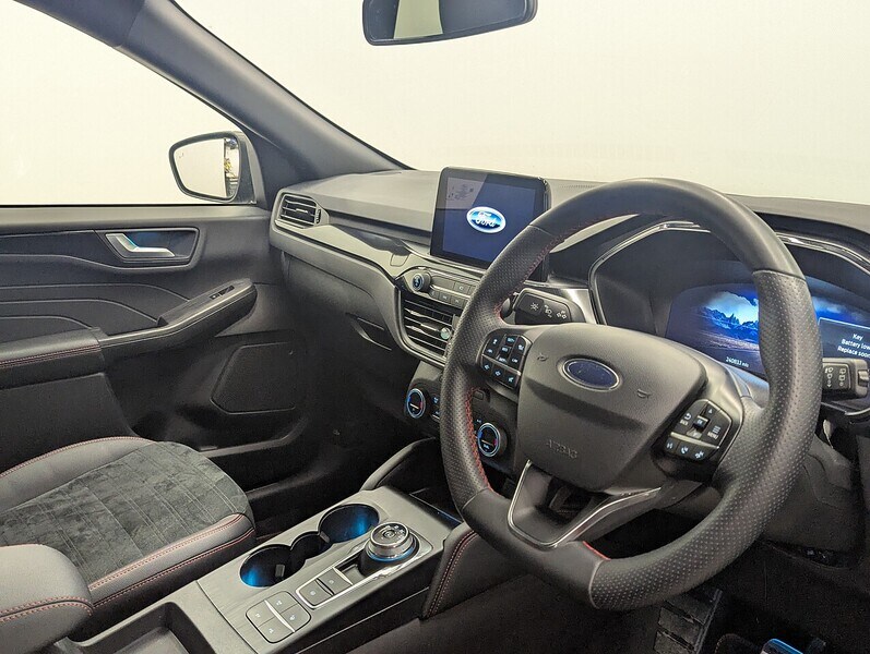 Used Ford Kuga 2023 for sale - 77953459: Photo 31