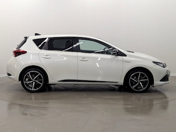 Used Toyota Auris 2017 for sale - 75574101: Photo