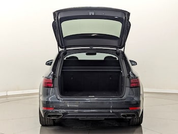 Used Audi A4 Avant 2019 for sale - 79314126: Photo