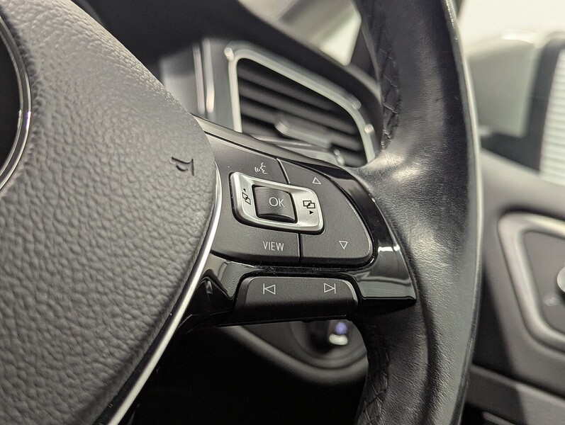 Used Volkswagen Golf 2020 for sale - 76430525: Photo 23