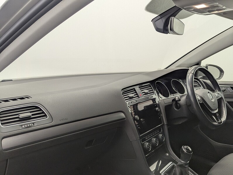 Used Volkswagen Golf 2020 for sale - 76430525: Photo 25