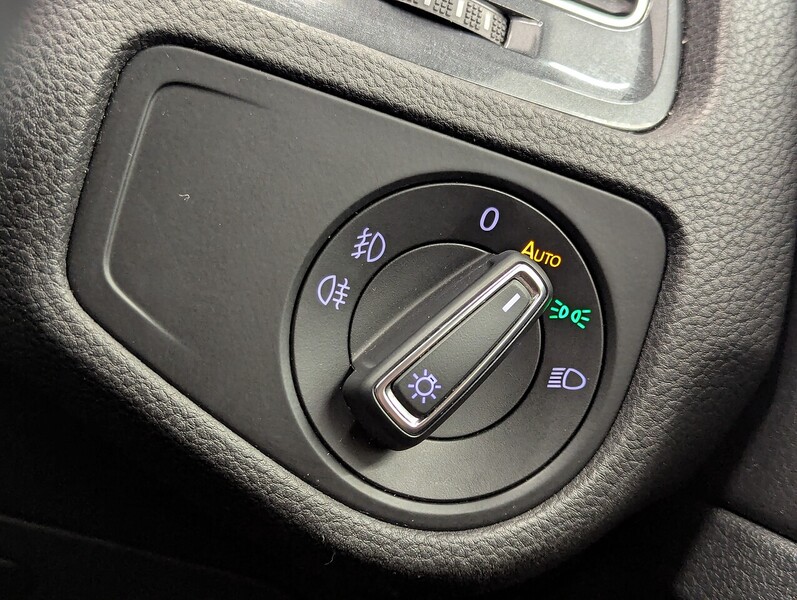 Used Volkswagen Golf 2020 for sale - 76430525: Photo 29