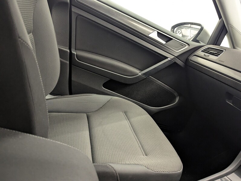 Used Volkswagen Golf 2020 for sale - 76430525: Photo 46