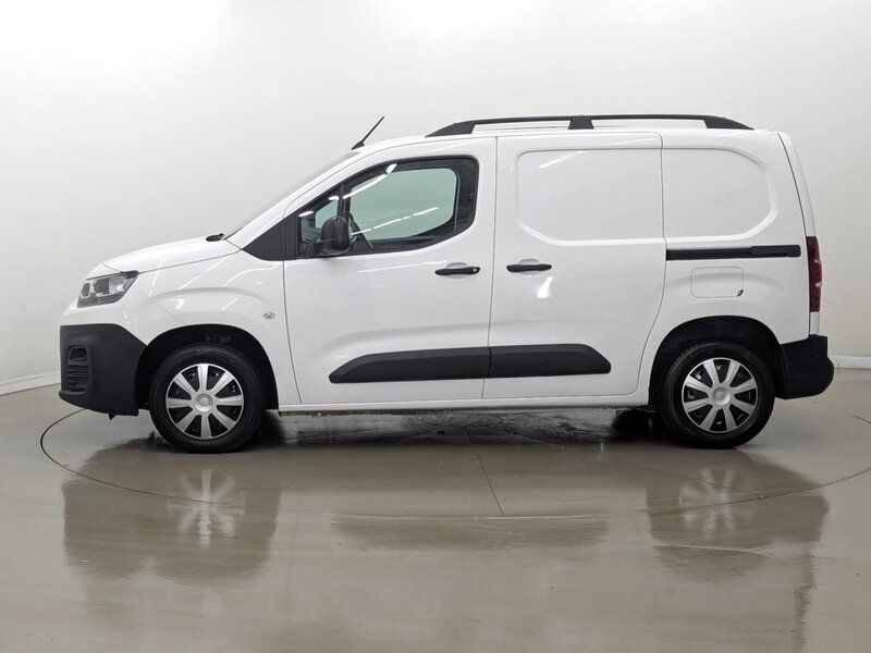 Used Citroen Berlingo 2020 for sale - 77947033: Photo 2