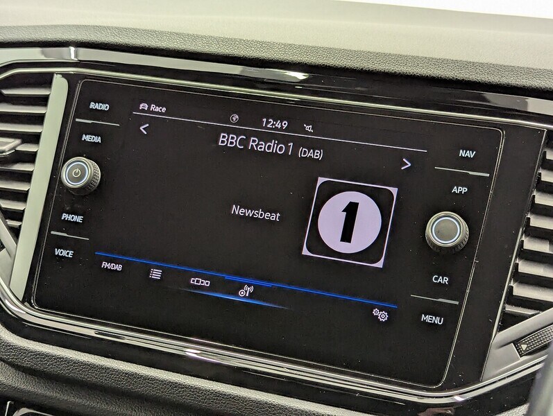 Used Volkswagen T-Roc for sale - 77817947: Photo 34