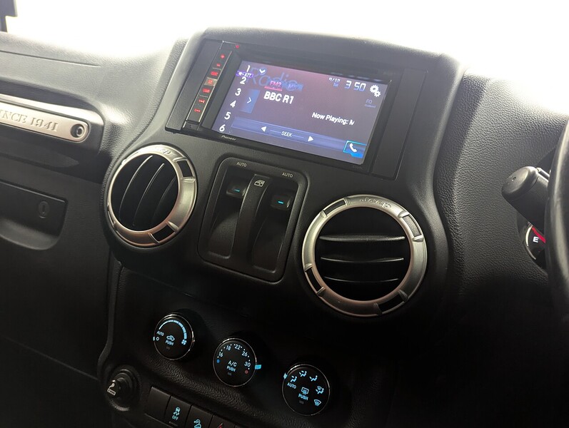 Used Jeep Wrangler 2015 for sale - 76712127: Photo 29