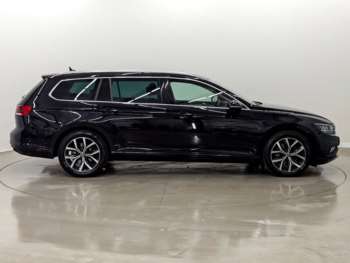 Used Volkswagen Passat 2022 for sale - 74445914: Photo