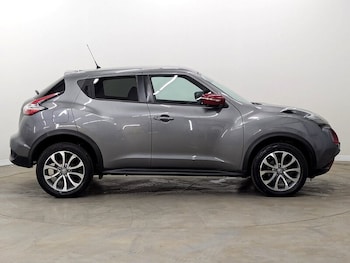 Used Nissan Juke 2017 for sale - 74770382: Photo