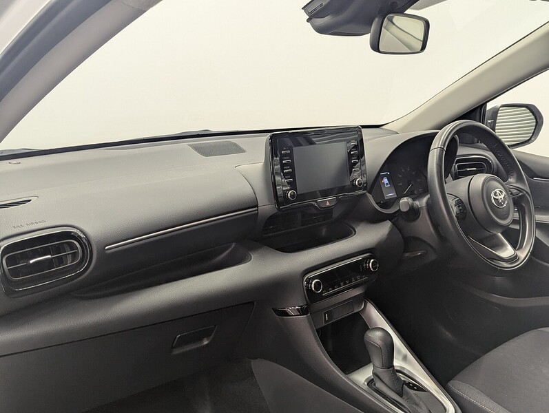 Used Toyota Yaris 2022 for sale - 76736470: Photo 24