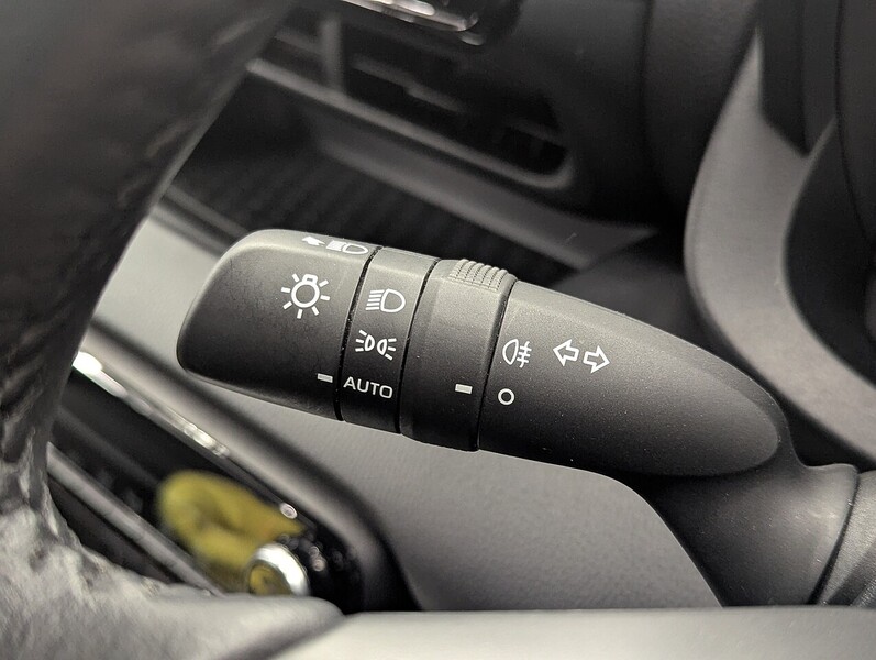 Used Toyota Yaris 2022 for sale - 76736470: Photo 26