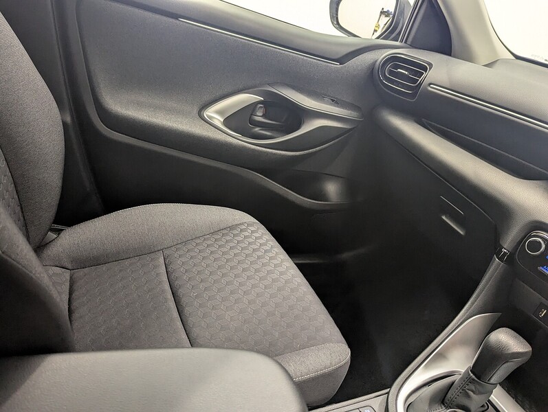 Used Toyota Yaris 2022 for sale - 76736470: Photo 45