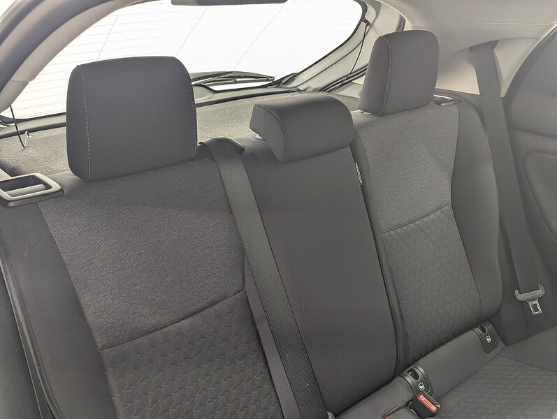 Used Toyota Yaris 2022 for sale - 76736470: Photo 46