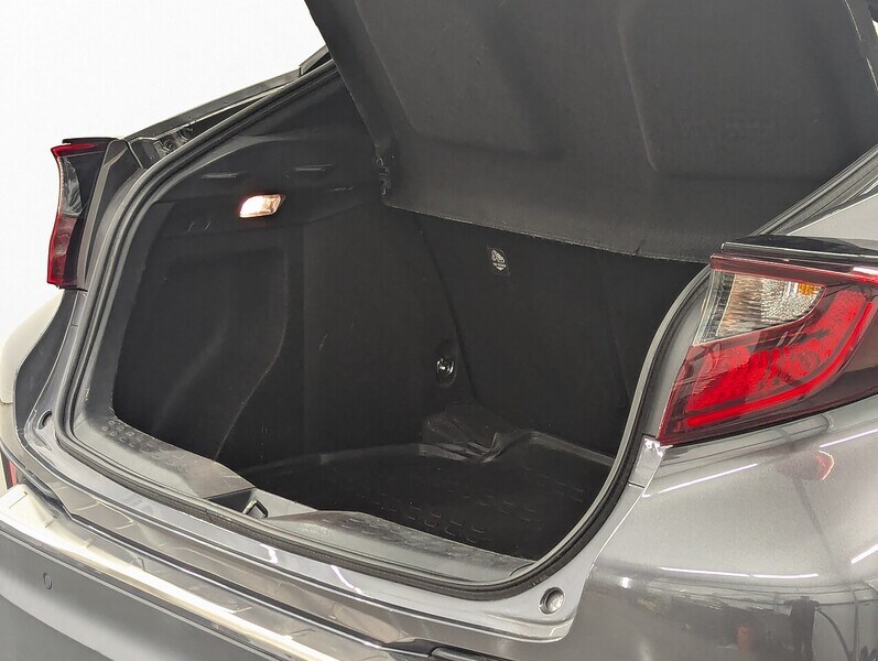 Used Toyota C-HR 2020 for sale - 76559513: Photo 13