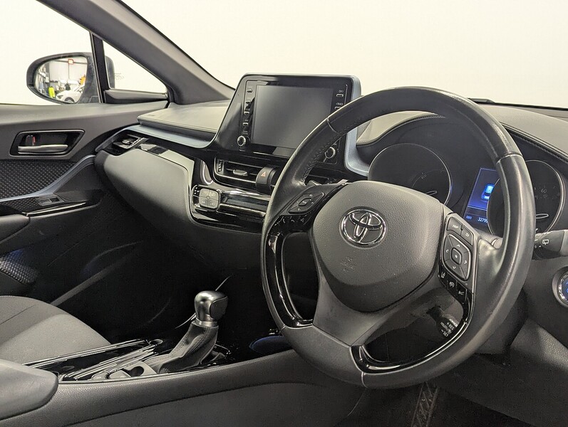 Used Toyota C-HR 2020 for sale - 76559513: Photo 24