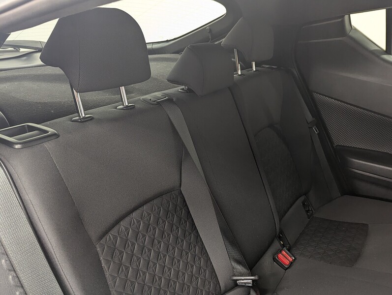 Used Toyota C-HR 2020 for sale - 76559513: Photo 42