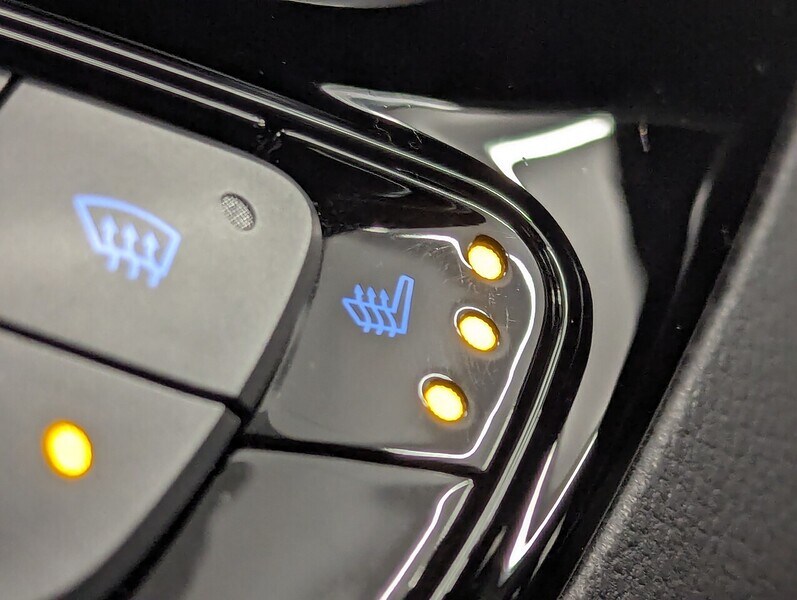 Used Toyota C-HR 2020 for sale - 76559513: Photo 48