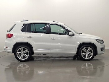 Used Volkswagen Tiguan 2015 for sale - 76682381: Photo
