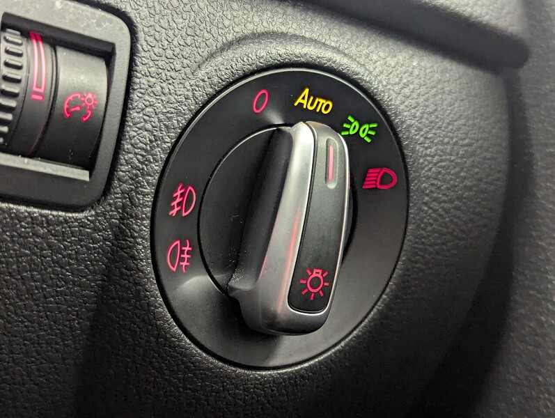 Used Volkswagen Tiguan for sale - 76682381: Photo 32