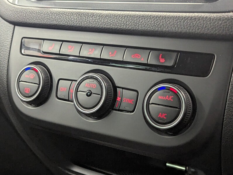 Used Volkswagen Tiguan for sale - 76682381: Photo 55