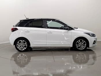 Used Hyundai i20 2019 for sale - 79586043: Photo