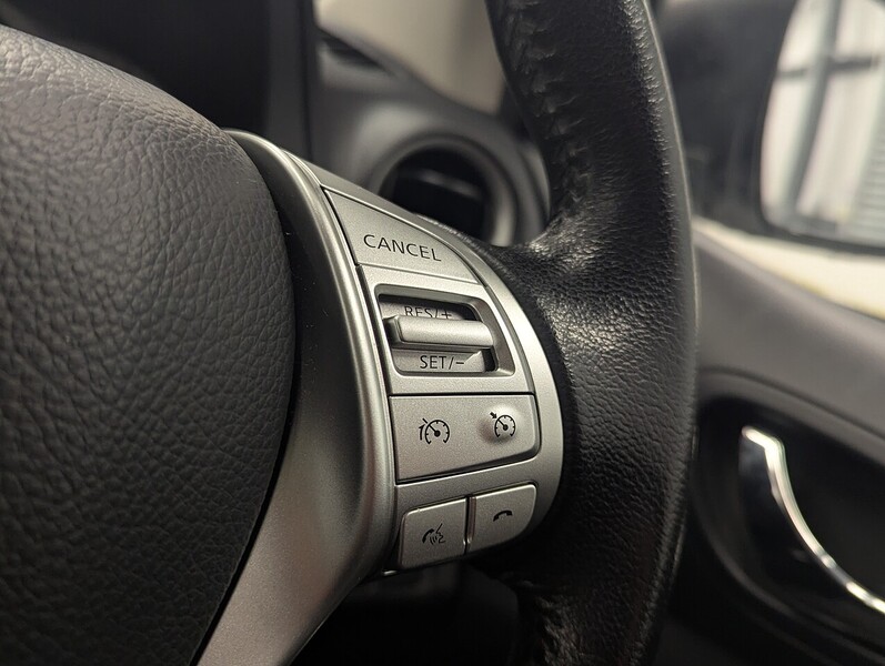 Used Nissan Navara 2019 for sale - 76958539: Photo 24