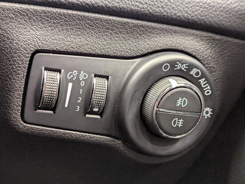 Used Jeep Compass 2021 for sale - 76426393: Photo 28