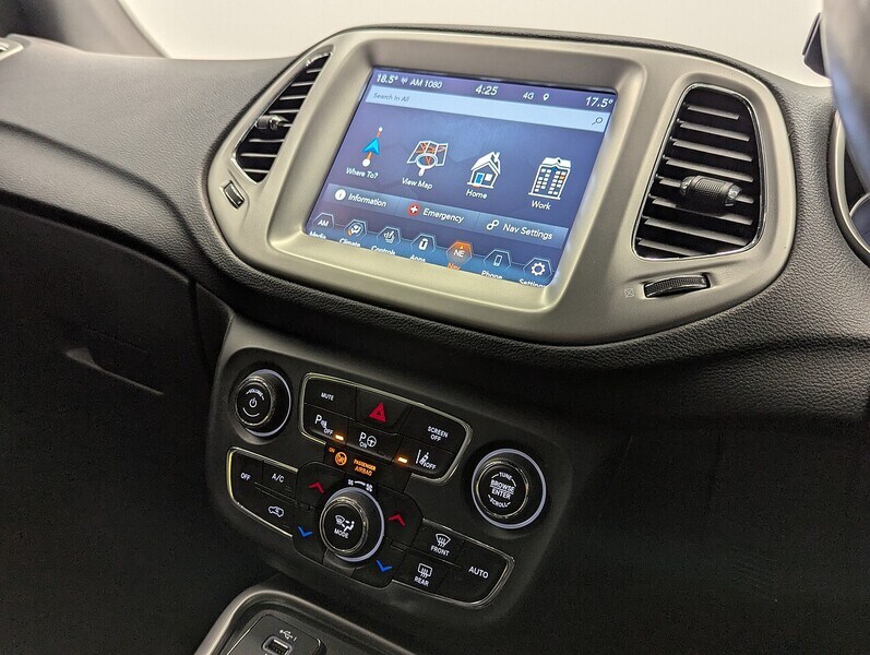 Used Jeep Compass 2021 for sale - 76426393: Photo 34