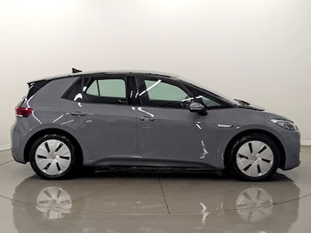 Used Volkswagen ID.3 2023 for sale - 78566330: Photo