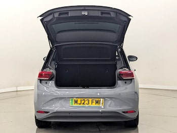 Used Volkswagen ID.3 2023 for sale - 78566330: Photo