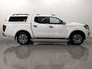 Used Nissan Navara 2017 for sale - 78888047: Photo