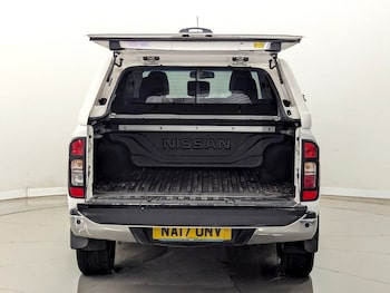 Used Nissan Navara 2017 for sale - 78888047: Photo