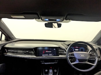 Used Audi Q4 e-tron 2022 for sale - 79210812: Photo