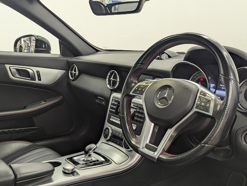 Used Mercedes-Benz SLK 2015 for sale - 75897491: Photo 33