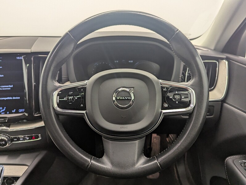 Used Volvo XC60 2021 for sale - 76736430: Photo 22