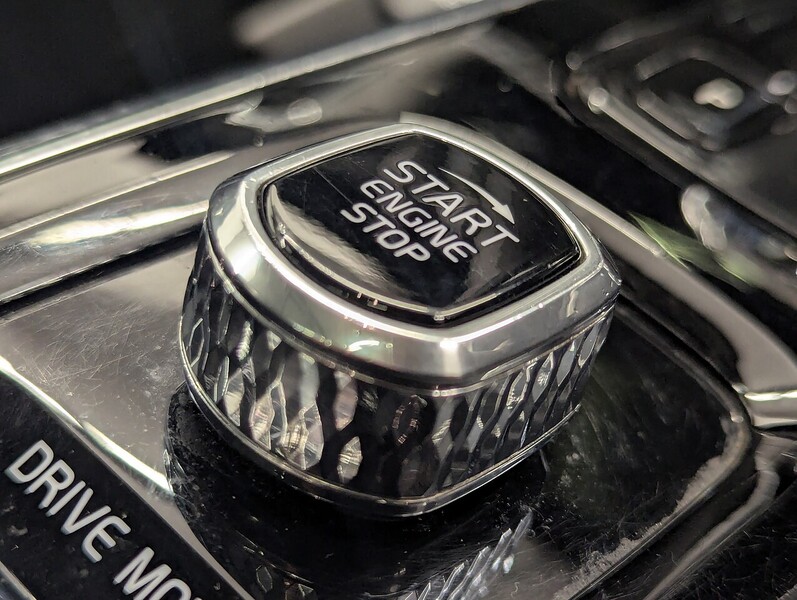 Used Volvo XC60 2021 for sale - 76736430: Photo 27