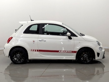 Used Abarth 595 2017 for sale - 79385548: Photo