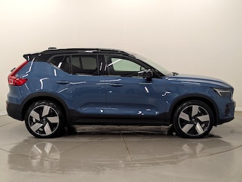 Used Volvo XC40 2023 for sale - 78716136: Photo