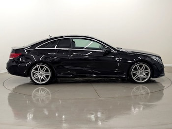Used Mercedes-Benz E Class 2017 for sale - 79381096: Photo