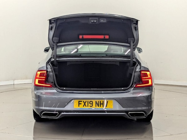 Used Volvo S90 2019 for sale - 76253222: Photo 4