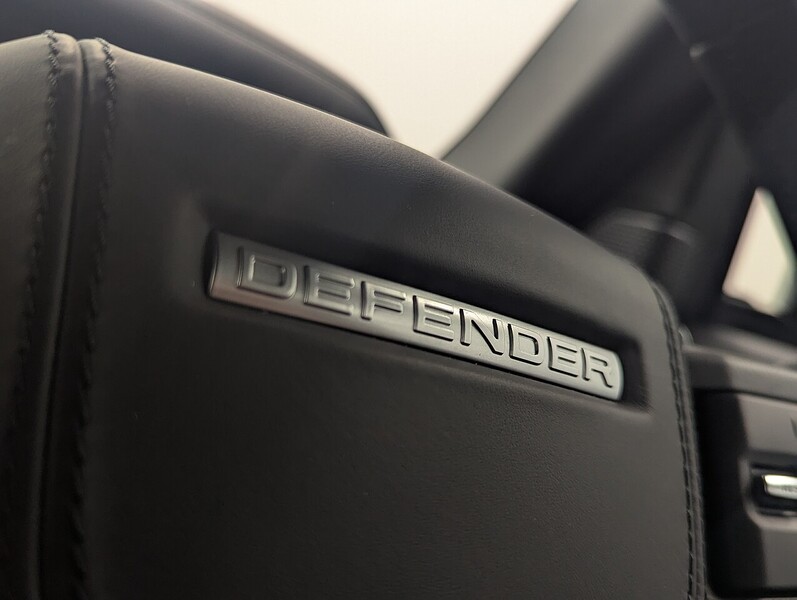 Used Land Rover Defender 90 2024 for sale - 76736472: Photo 22