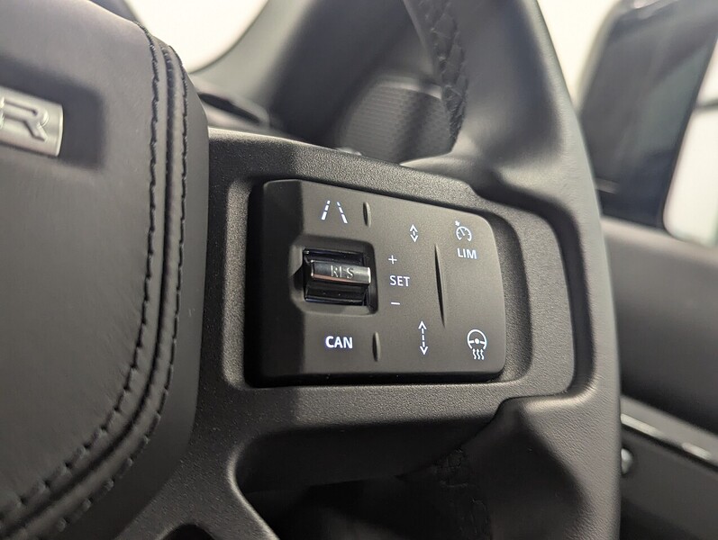 Used Land Rover Defender 90 2024 for sale - 76736472: Photo 23