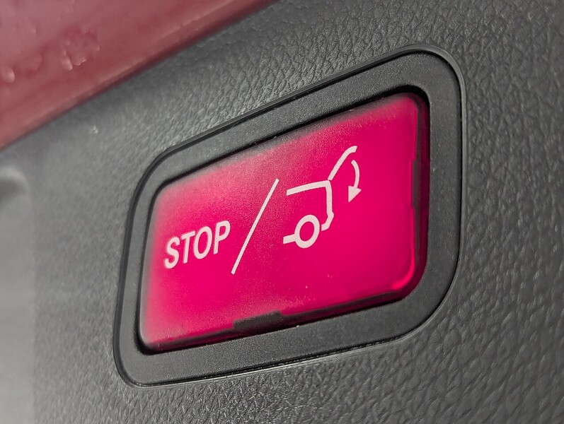 Used Mercedes-Benz GLA 2017 for sale - 77681344: Photo 47