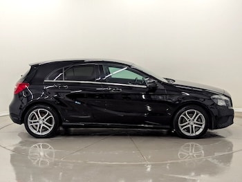 Used Mercedes-Benz A-Class 2015 for sale - 79366761: Photo