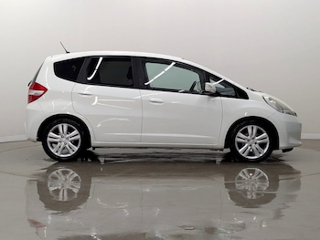 Used Honda Jazz 2014 for sale - 75536140: Photo