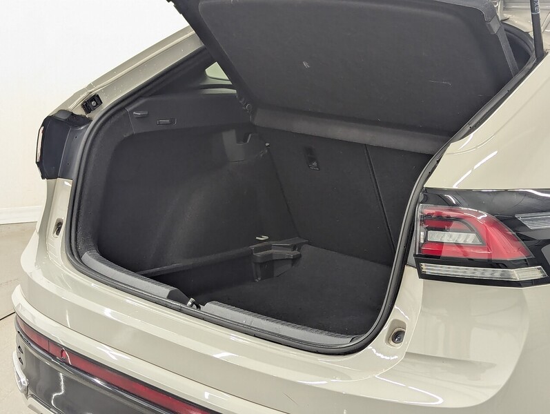 Used Volkswagen Taigo 2022 for sale - 76798842: Photo 12