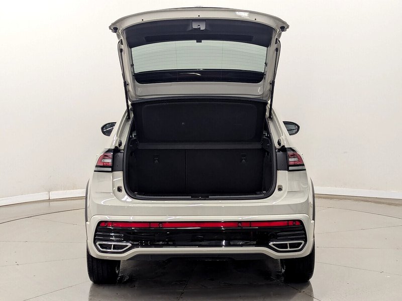 Used Volkswagen Taigo 2022 for sale - 76798842: Photo 4