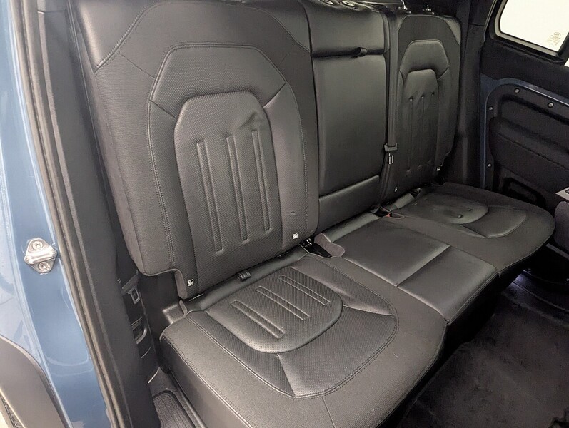 Used Land Rover Defender 110 2021 for sale - 76536298: Photo 22