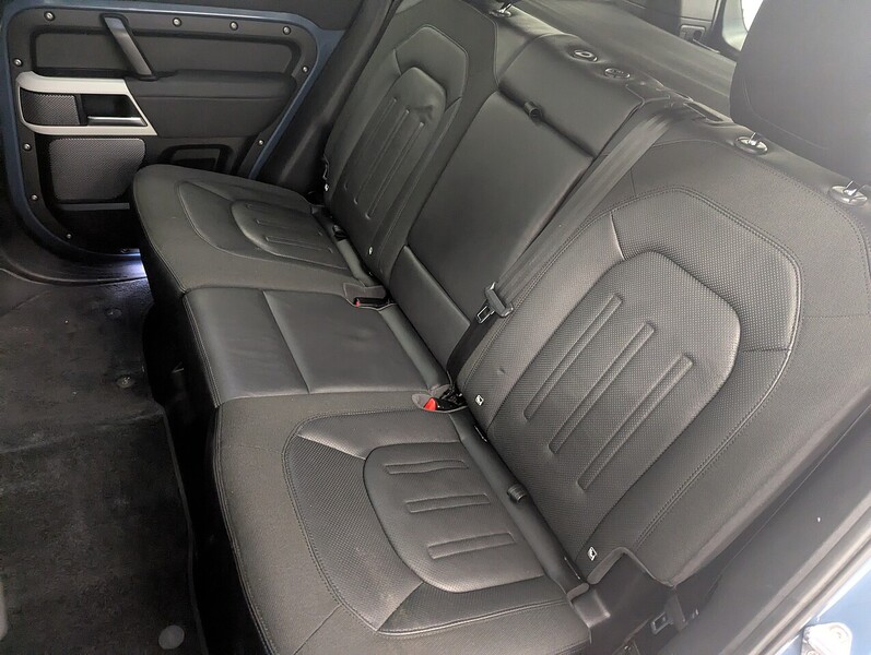 Used Land Rover Defender 110 2021 for sale - 76536298: Photo 25