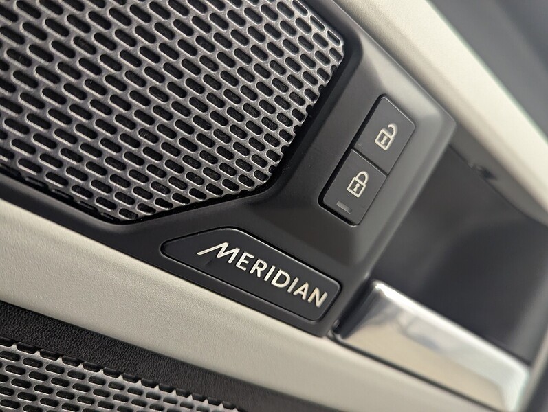 Used Land Rover Defender 110 2021 for sale - 76536298: Photo 28